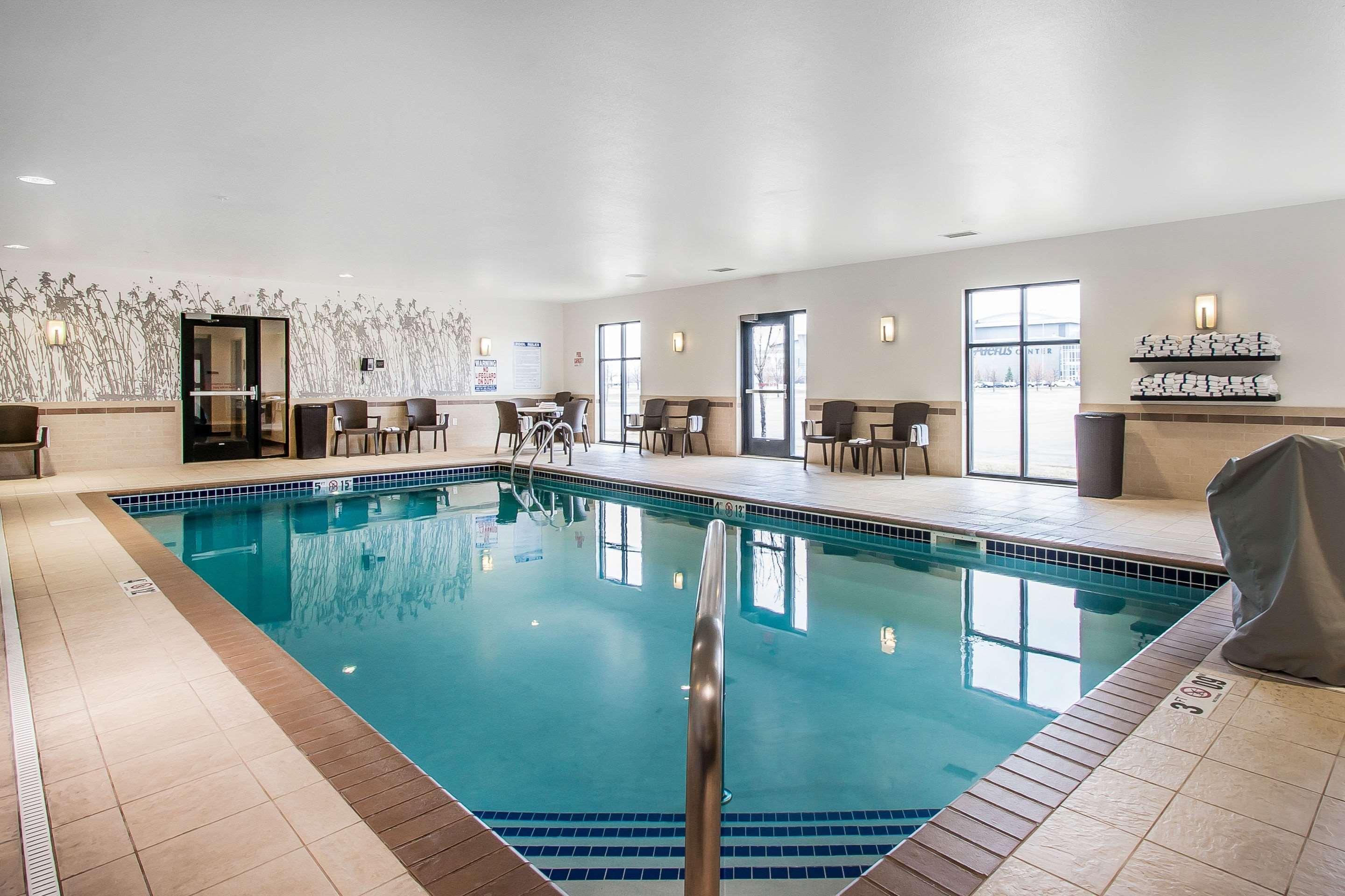 Sleep & Near Alerus Center Hotel